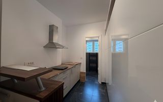 APARTAMENT 4 CAMERE | RENOVAT CENTRALĂ PROPRIE | ZONA MAGHERU | 5 MIN METROU - Poză 4