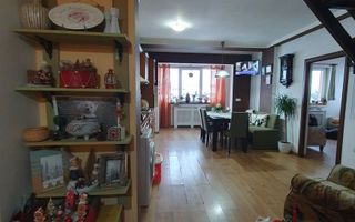 Apartament 4 camere, Florești – zonă centrală - Poză 1