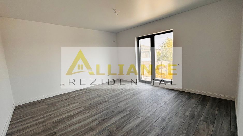 Casă premium de vânzare în zona Miorița - Poză 13