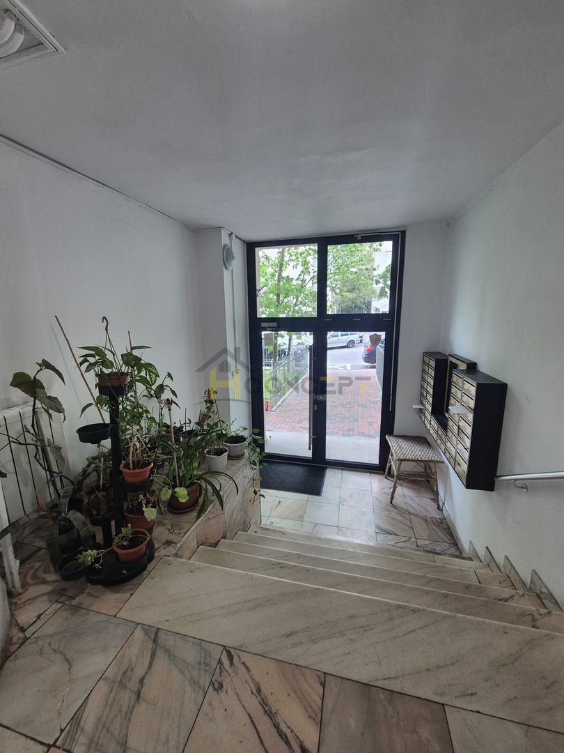 Inchiriere Apartament 3 camere disponibil imediat Bld Decebal - Poză 13
