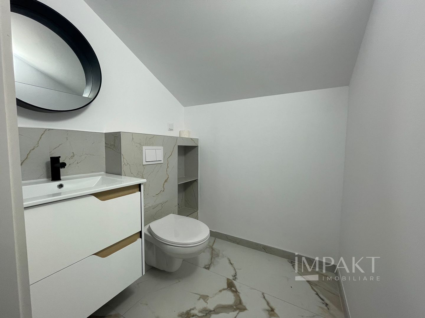 Casa tip duplex de închiriat, zona Oasului - Poză 16