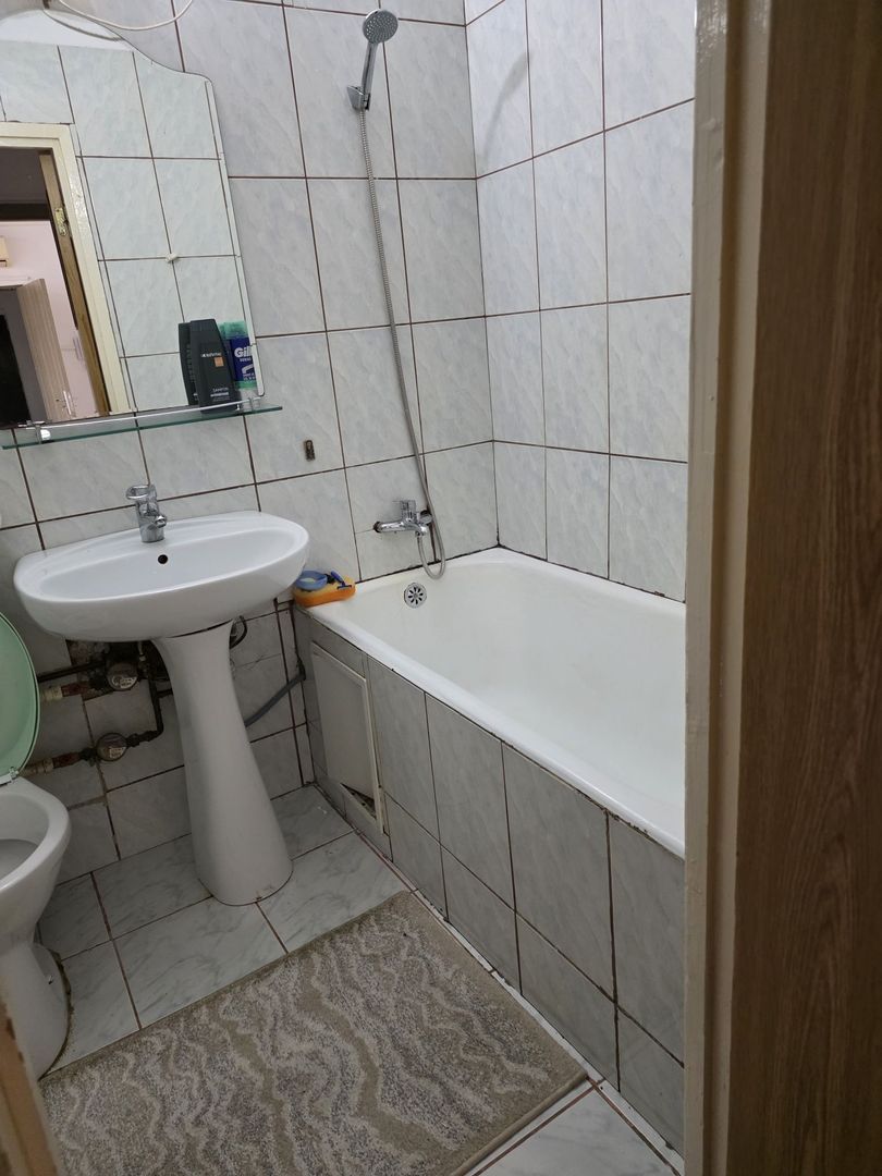 APARTAMENT 3 CAMERE DRUMUL TABEREI - Poză 4