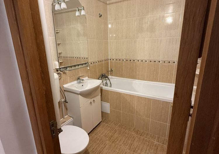 De inchiriat apartament cu 3 camere , Zetarilor sector4 - Poză 6