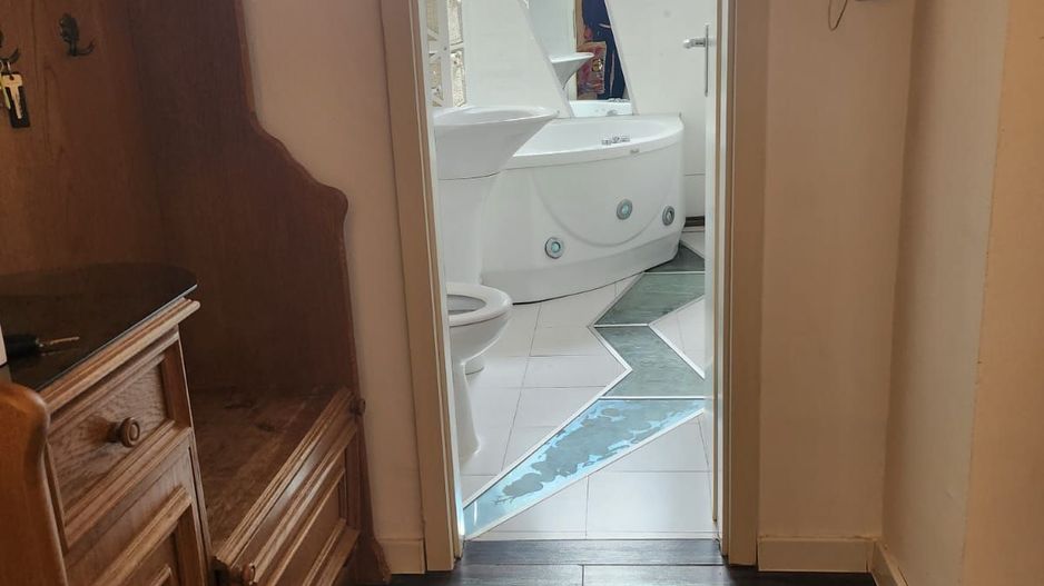 Apartament mobilat3 camere-Tractoru - Poză 14