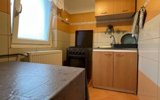 Garsoniera, 4 ap. pe nivel/etaj, conditii moderne. - Poză 9