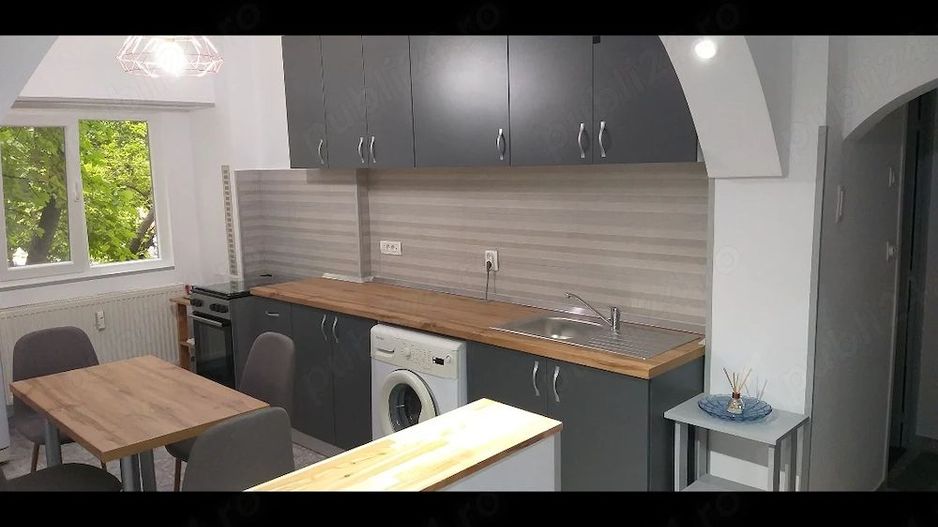 De Închiriat: Apartament 3 Camere – Metrou Constantin Brâncoveanu - Poză 2