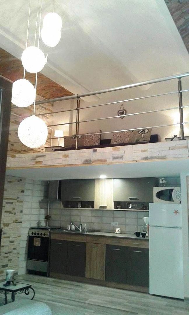 Studio renovat mobilat si utilat,Brasov,centrul istoric - Poză 15