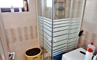 Ghimbav, intrare dinspre Brasov, apartament 3 camere mobilat, 135000 euro - Poză 15