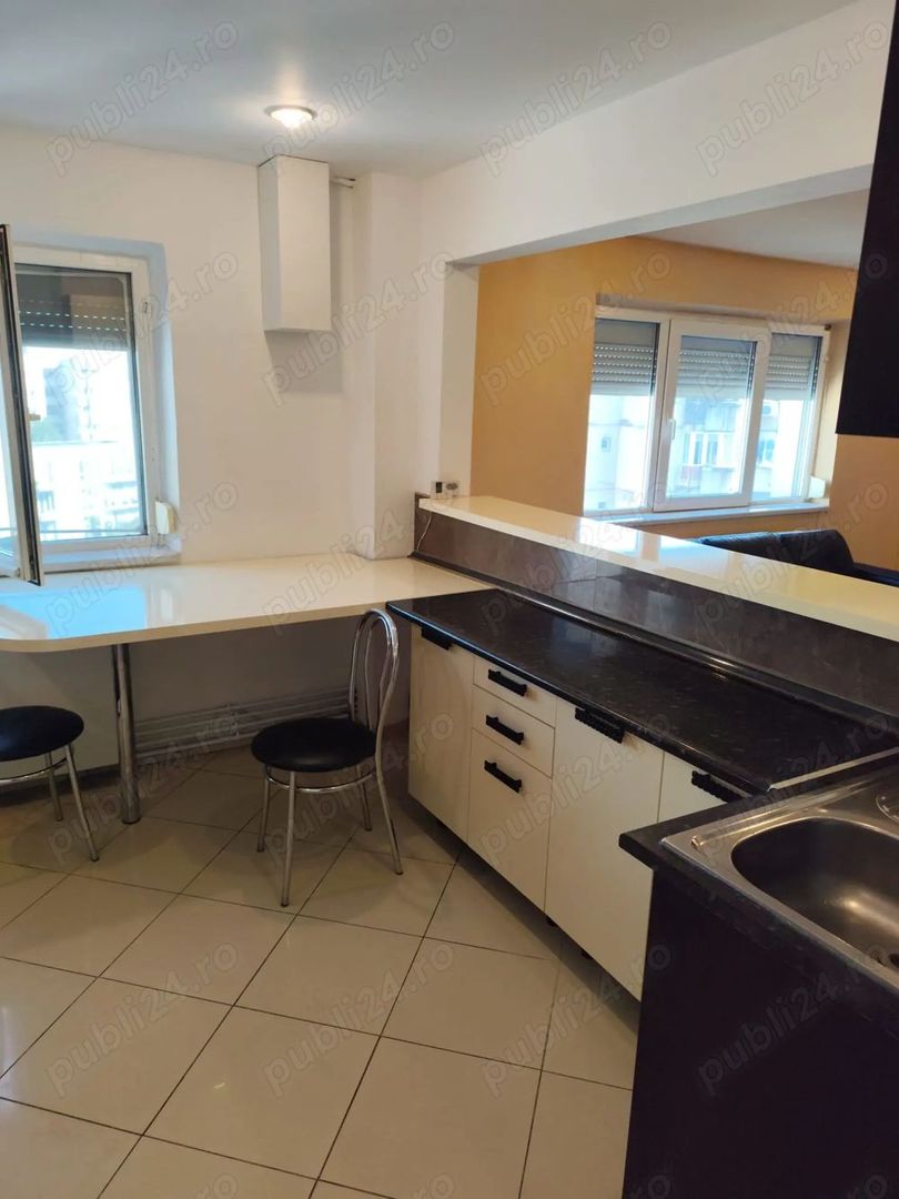 Închiriez apartament 3 camere, Mall Vitan, centrală proprie - Poză 5