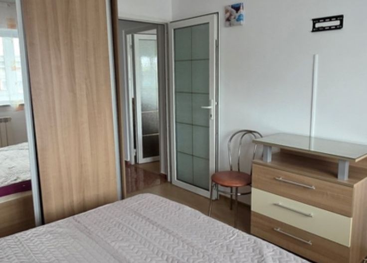 AP. 3 CAMERE 1 MAI, MASINA SAPALAT VASE, BLOC REABILITAT, LIBER - Poză 3