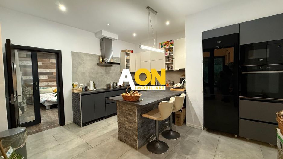 Casa Individuala Zona Schit, 4 Camere, 4 Bai, 1600mp Teren - Poză 5
