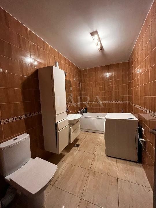 Apartament modern cu 2 camere în zona Florilor. - Poză 4