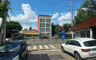 Vila impresionata 550mp util, 300mp teren - Poză 37