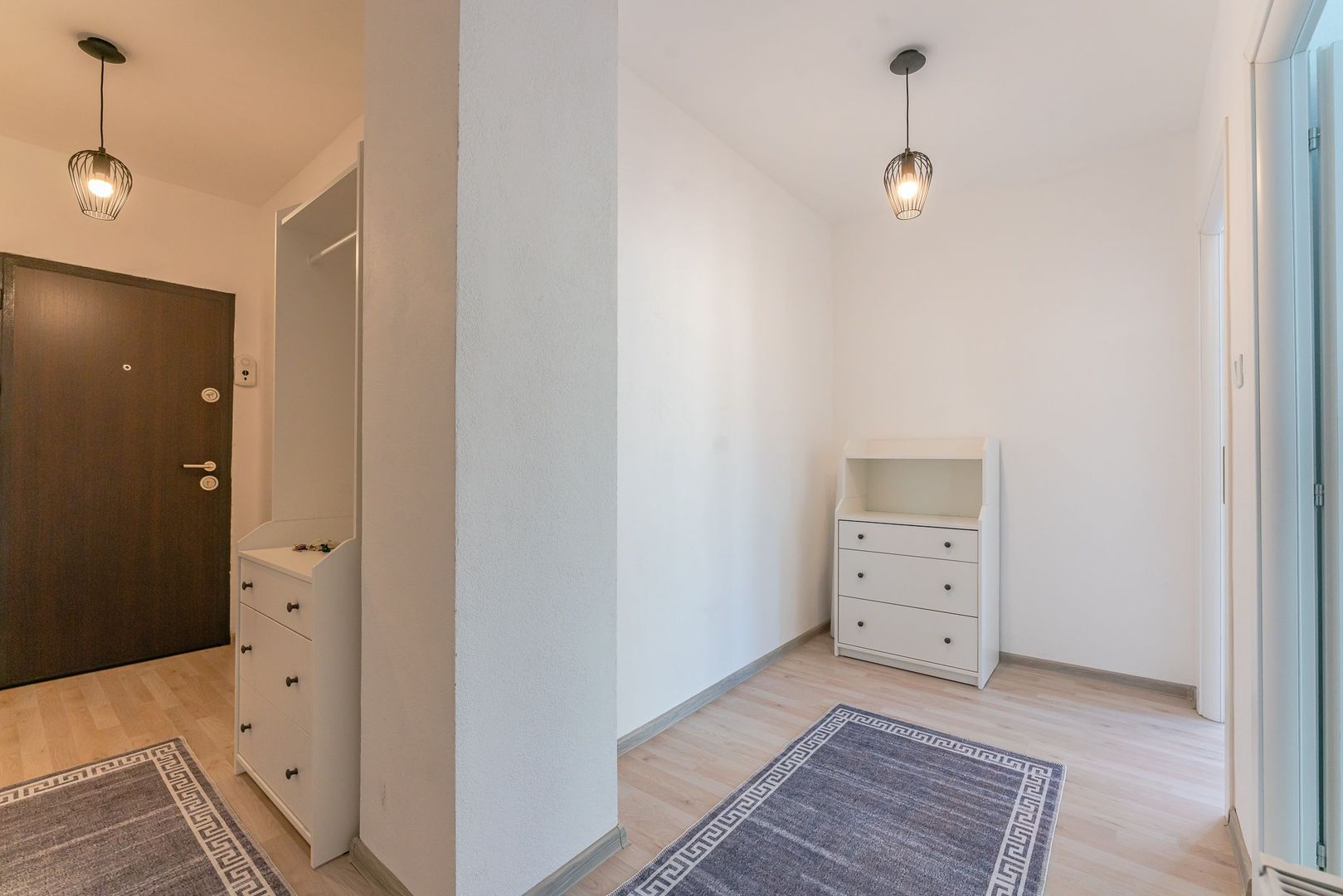 Apartament 2 camere in Centrul Istoric al Brasovului - Poză 7