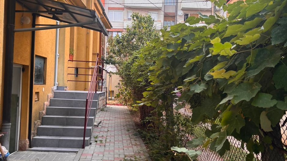 VANZARE Apartament cu 3 camere in zona Grigorescu - Poză 1