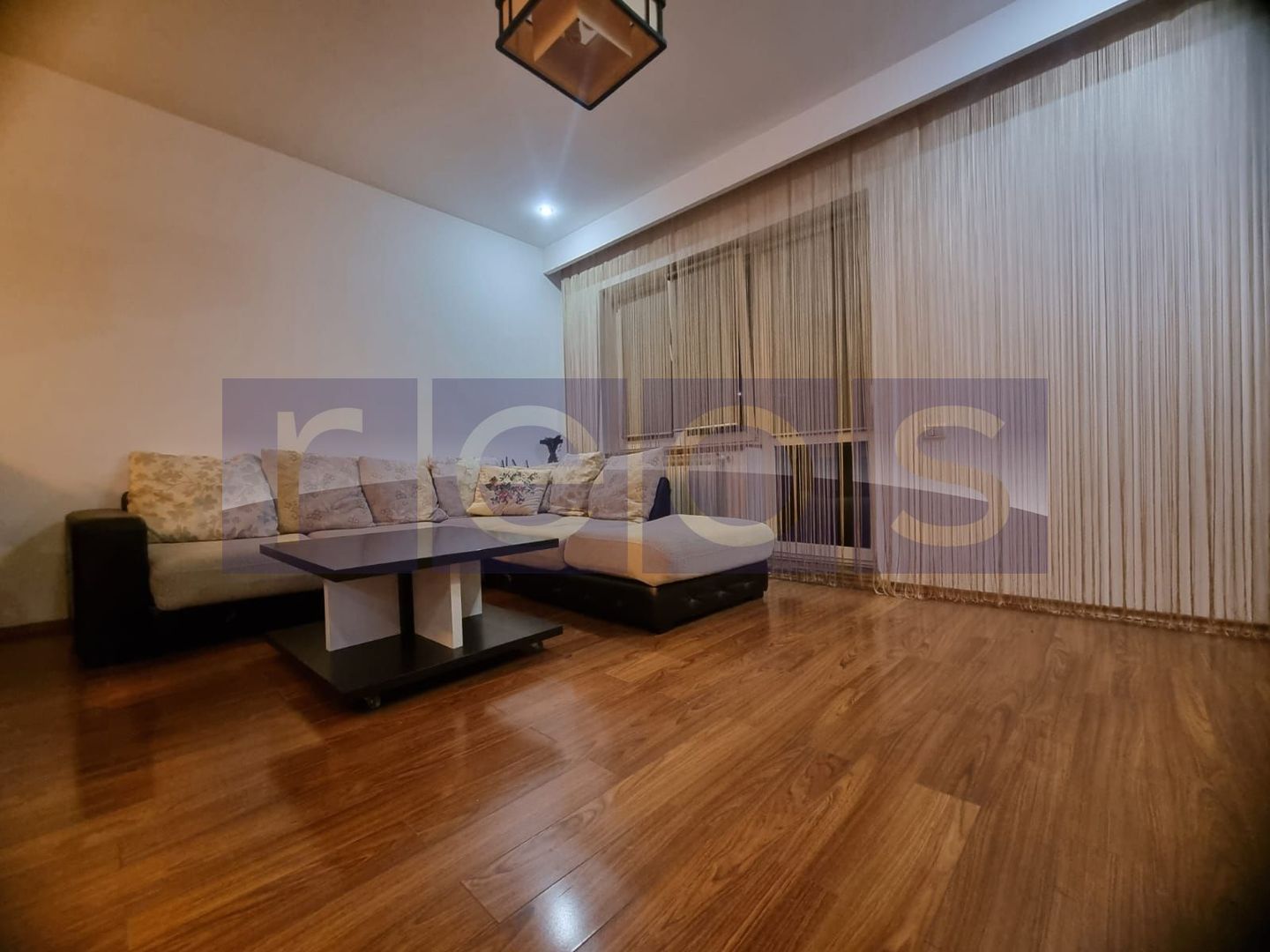 VANZARE 3 CAMERE -TIMPURI NOI -VITAN - Poză 1