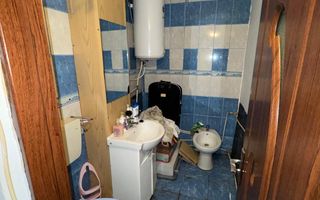 vand apartament 3 camere, parter, zona Autogara, gaz pe scara - Poză 5