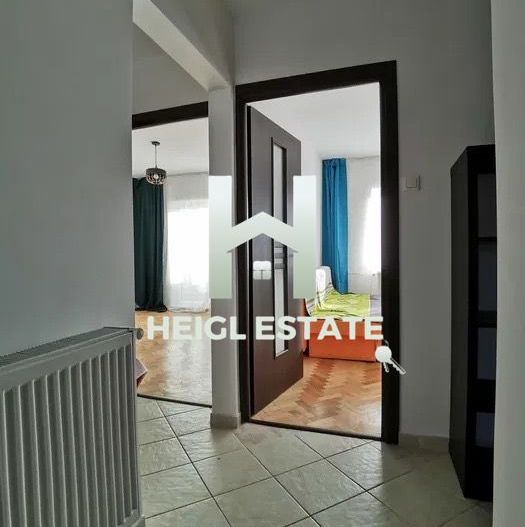 Apartament cu 3 camere in zona Soarelui - Poză 3