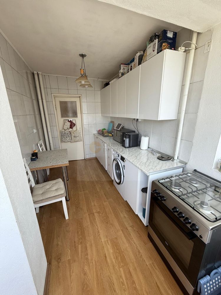 2 Camere - 52 MP | Etaj Intermediar | Reabilitat | Obor - Poză 5