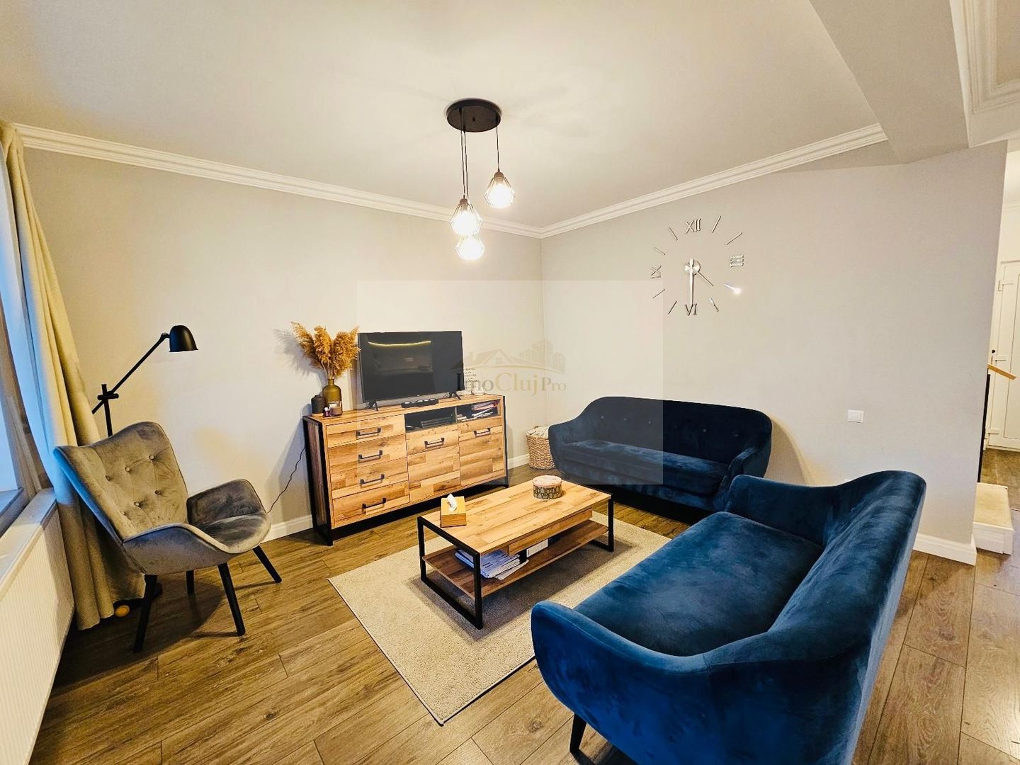 Casă spațioasă cu 4 camere și curte proprie – ideală pentru familie - Poză 4