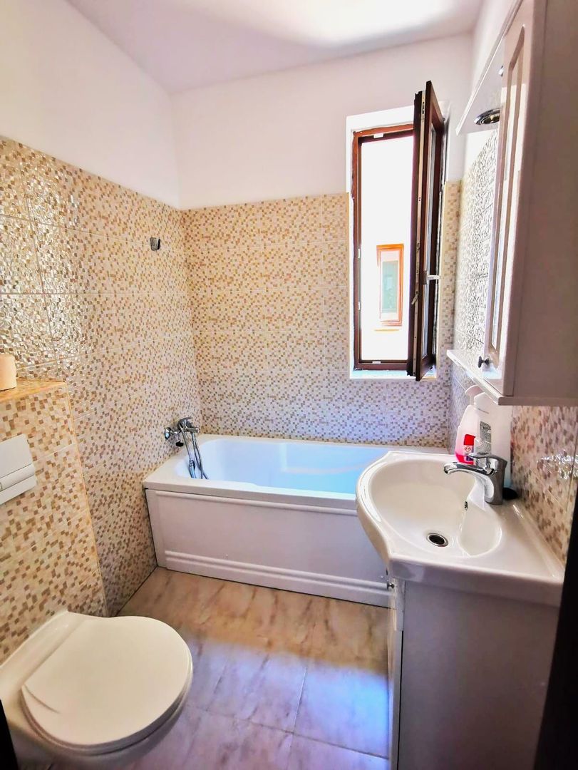 COMISION 0, Apartament 2 Camere, 51mp, Etaj 2 / 3, Parcare, ESSO GIROC - Poză 8