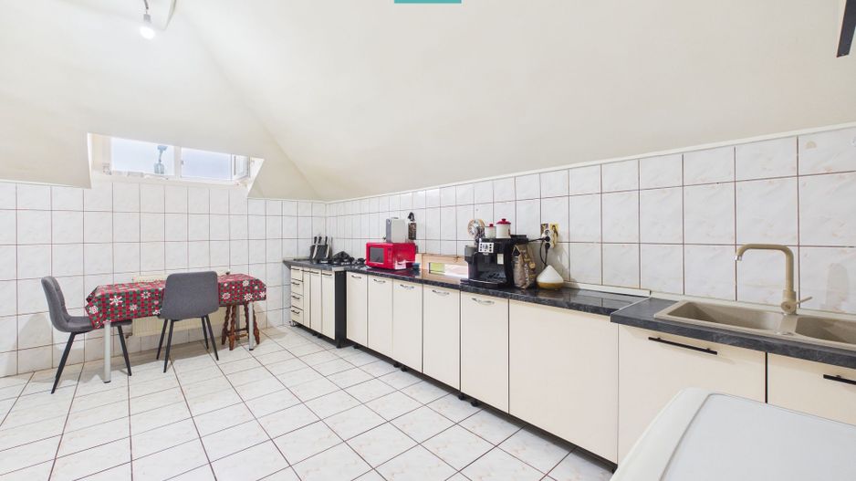 Casă cu teren 345 mp – metrou Laminorului - Poză 7