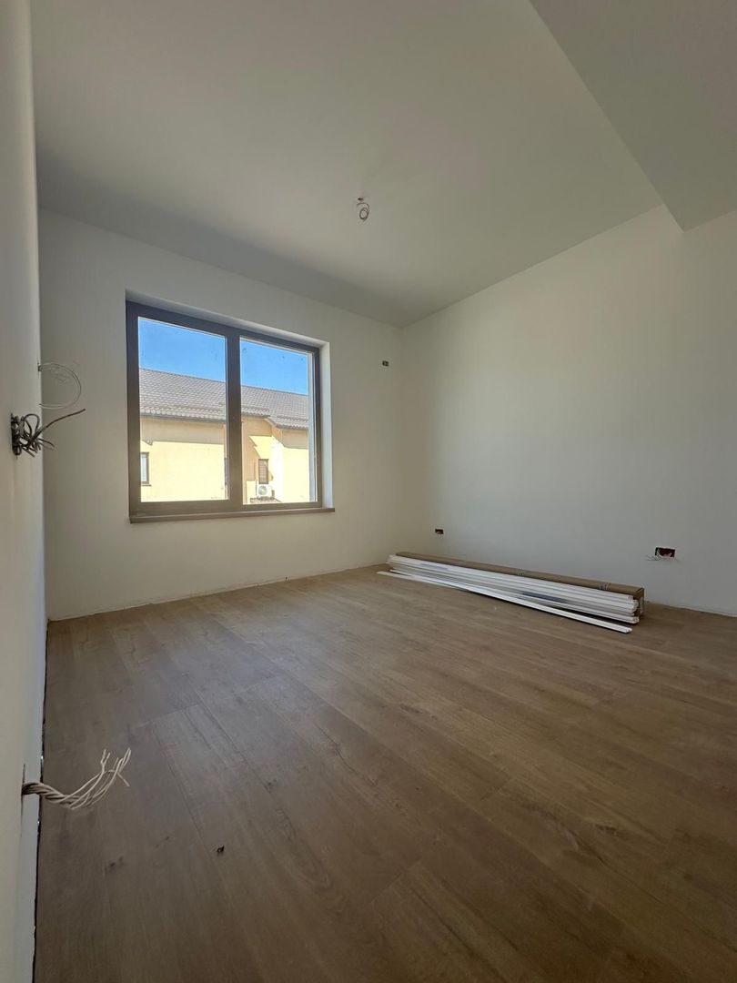 Complex Rezidențial Premium – Vile Individuale  Cuplate P+1+M - Poză 5