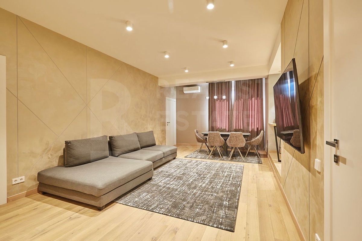 Chirie, apartament, 4 camere, str. Alexandru Bernardazzi, Centru - Poză 3