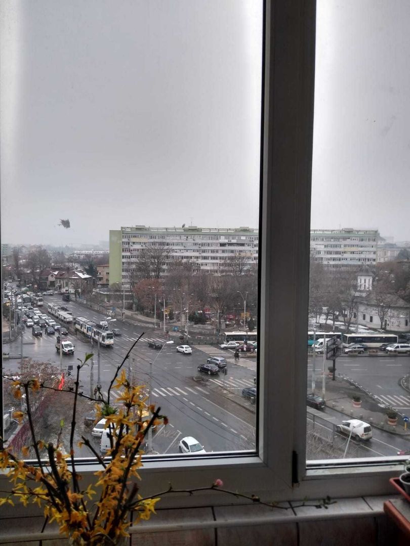 Apartament 2 camere. Cu Centrala proprie. Zona Dimitrie Cantemir. - Poză 4
