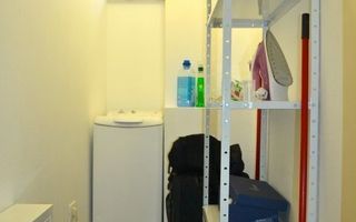 Bloc modern, apartament frumos mobilat, contract A.F.P. inclus ! - Poză 15