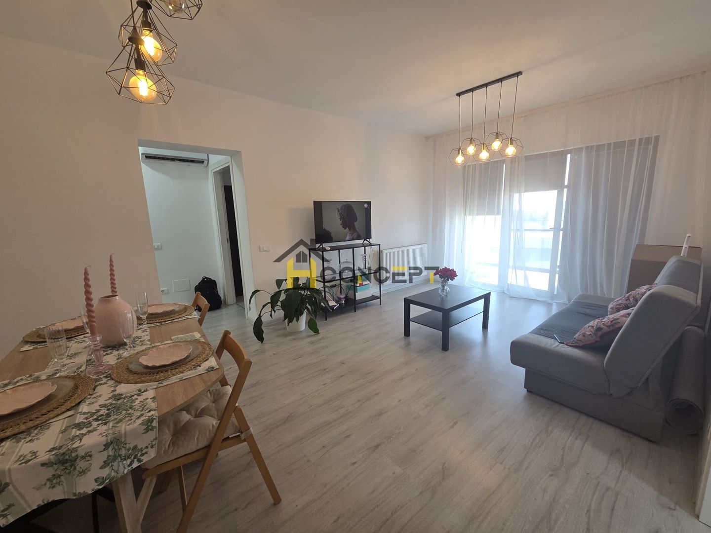 Inchiriere Apartament 2 camere 2 min metrou Vedere Panoramica - Poză 1