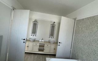 Proprietar vand apartament penthouse 5 camere - Poză 9