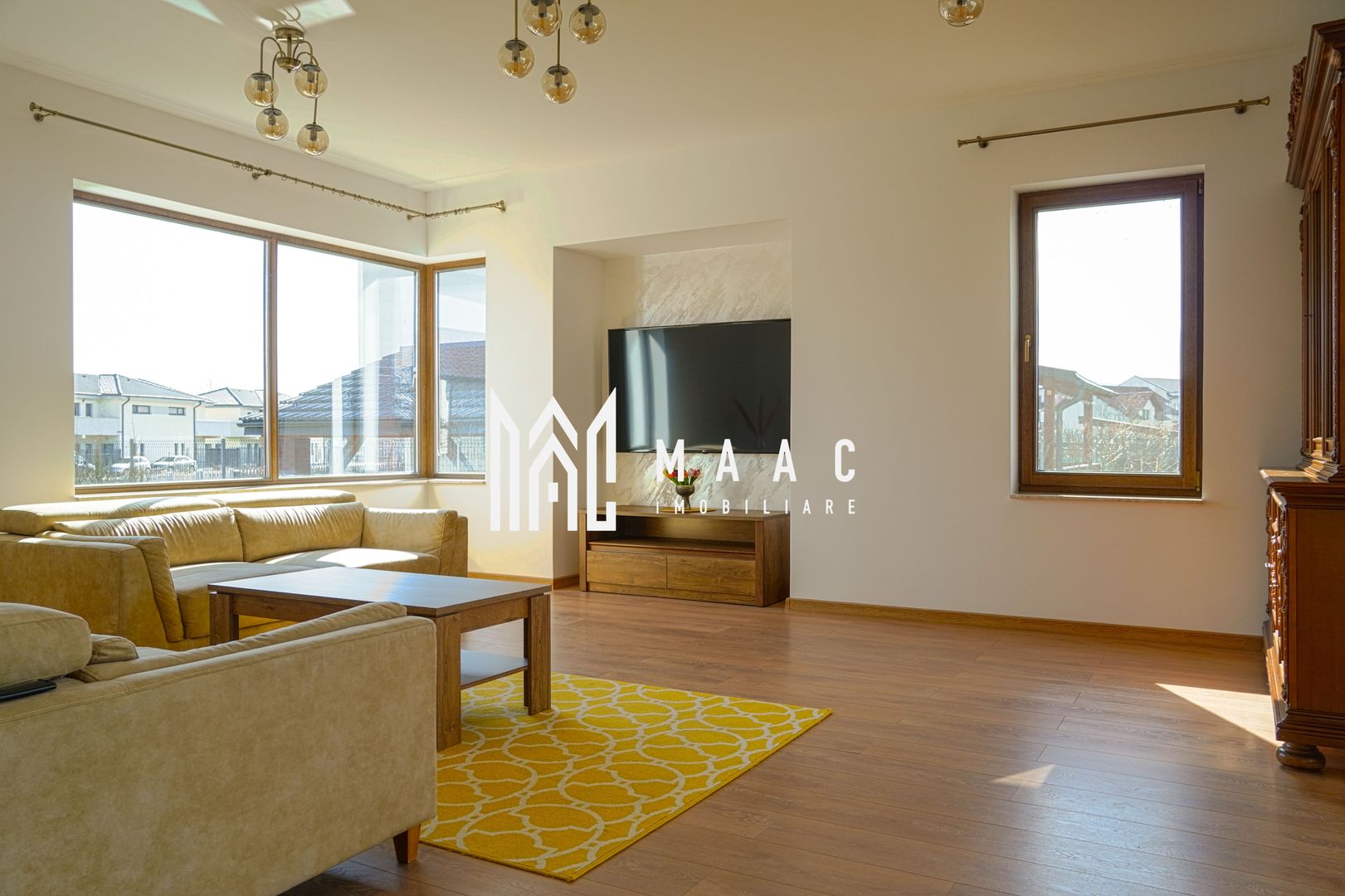 Casa Individuala de LUX | 7 camere | Selimbar - Poză 3