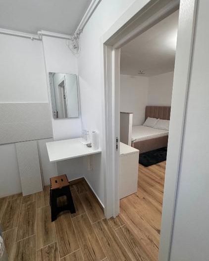 Garsoniera renovata 2025 Apusului - Poză 6