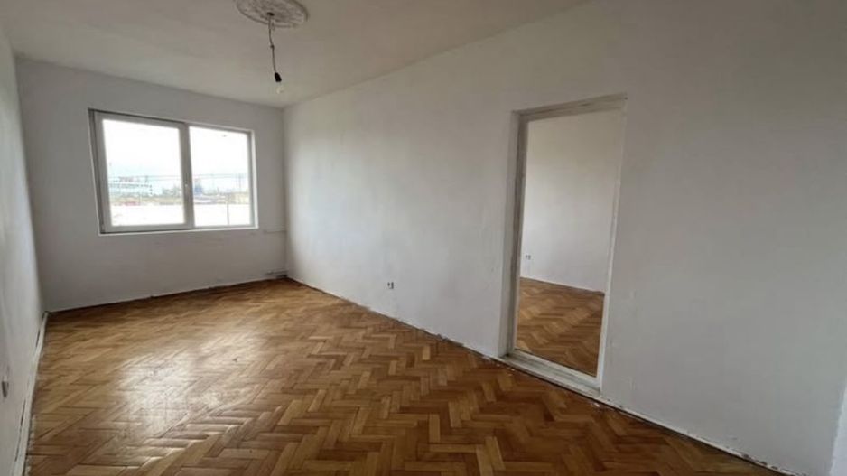 Apartament 2 camere, 50 mp – strada Cerna, etaj 3/4 - Poză 1