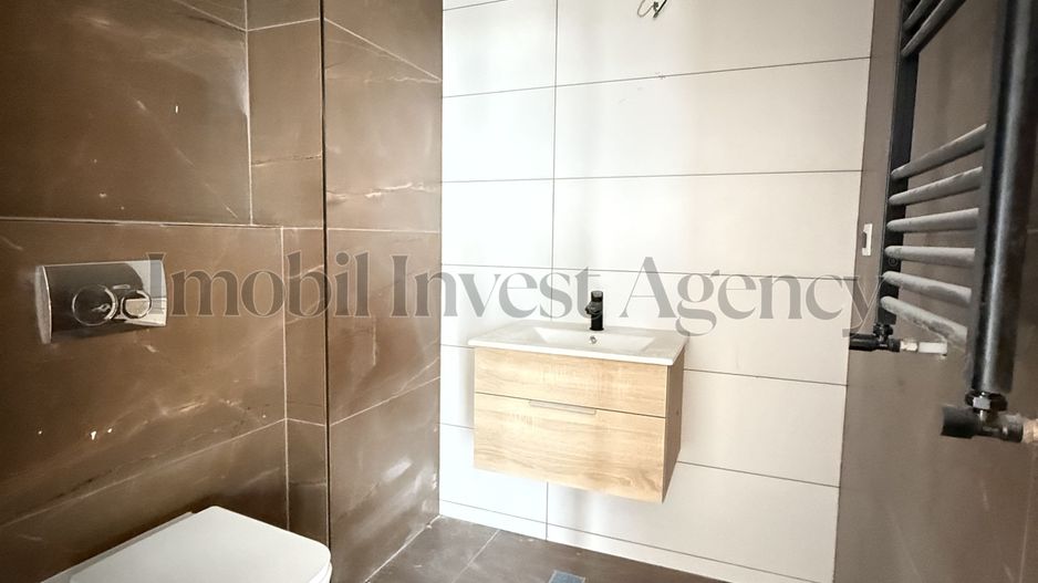 Apartament 4 camere de vanzare Pipera in bloc cu vedere la lac - Poză 15