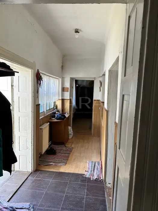 Apartament 3 camere la casă cu curte și grădină – zonă centrală. - Poză 4
