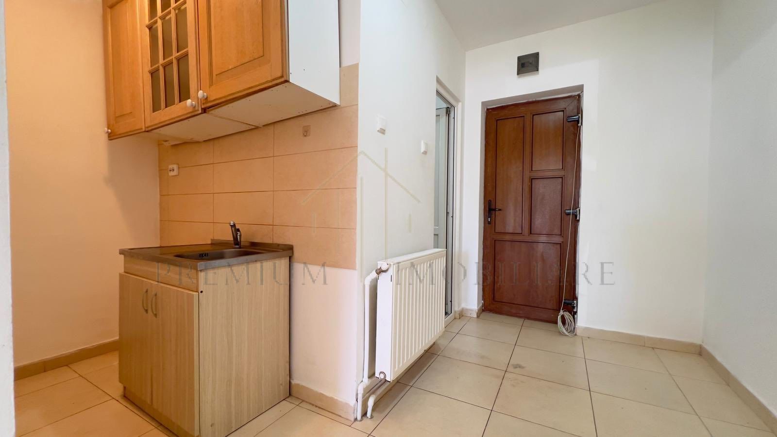 Garsoniera, Spatiu Comercial, Parter - Zona centrala - Poză 4