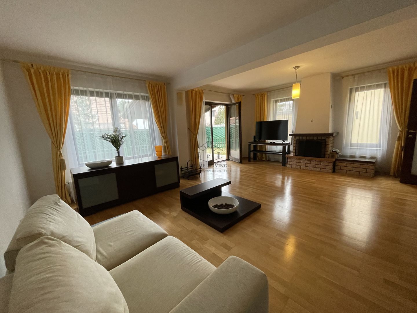 VILA CU 5 CAMERE LA INCHIRIERE LANGA BRITISH SCHOOL - Poză 12