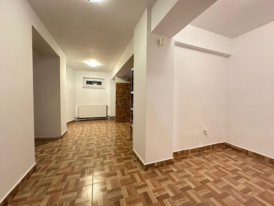 Casa individuala  - vedere spre padure - Parcul Sub Arini - Poză 42