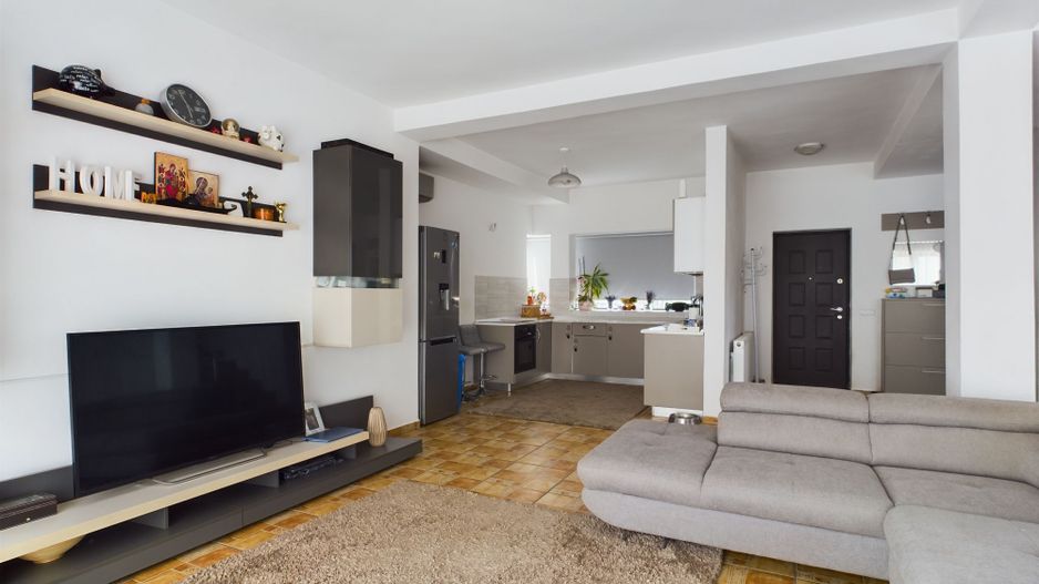 Casă Individuală Dumbravița - Poză 12