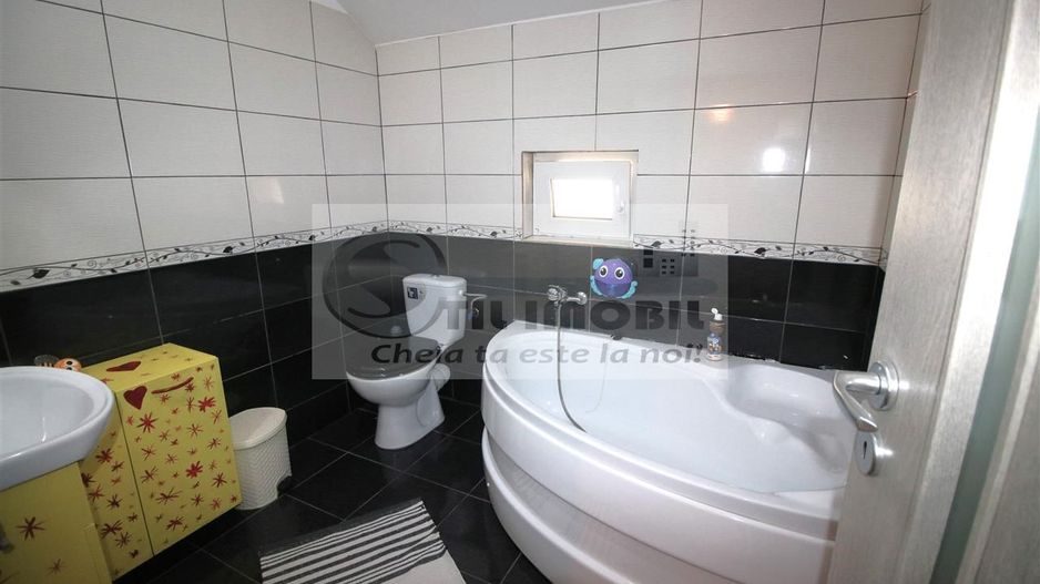 VILA DUPLEX 4 CAMERE  2 BAI  HORPAZ STATIE TRANSPORT PUBLIC 250 METRI - Poză 16