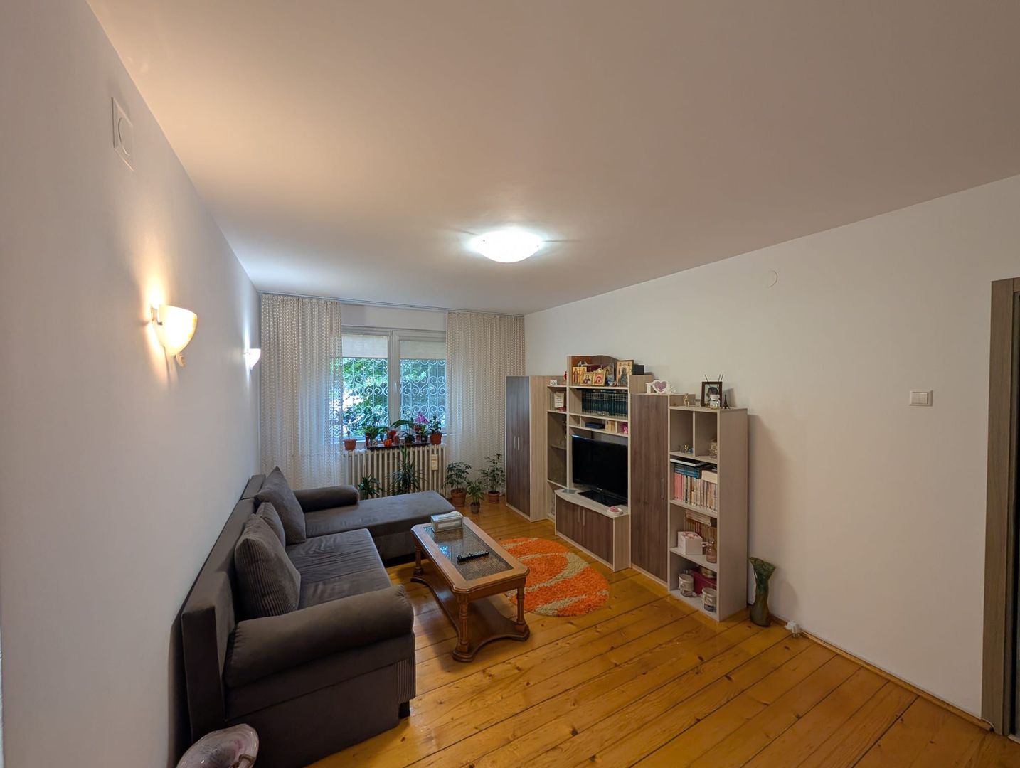 Apartament 4 camere mobilat și utilat Str. Soldat Vasile Croitoru - Poză 1