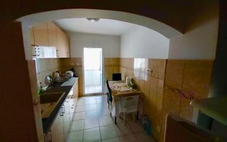 APARTAMENT 3 CAMERE/ VOINEASA - Poză 2