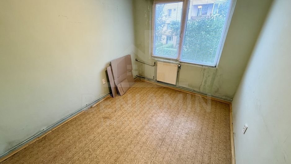 4 decomandate - 80mp - etaj 1 - 2bai - centrala - invesitie - Astra - Poză 5