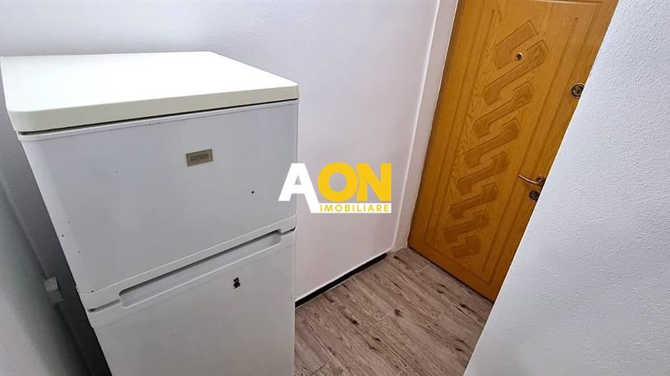 Apartament cu 2 Camere de Vanzare Zona Bulevard - Poză 8