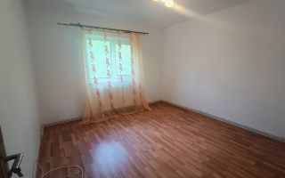 Apartament 2 camere decomandat | Etaj 2 | Parțial mobilat - Poză 3