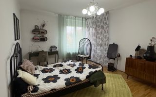 Apartament ultracentral, str. Roman Ciorogariu Oradea - Poză 2