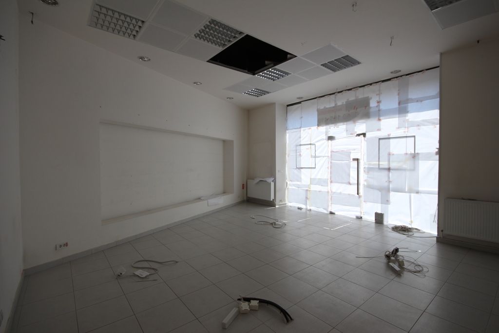 Spațiu comercial de 92mp în zona Ultracentral - Poză 4