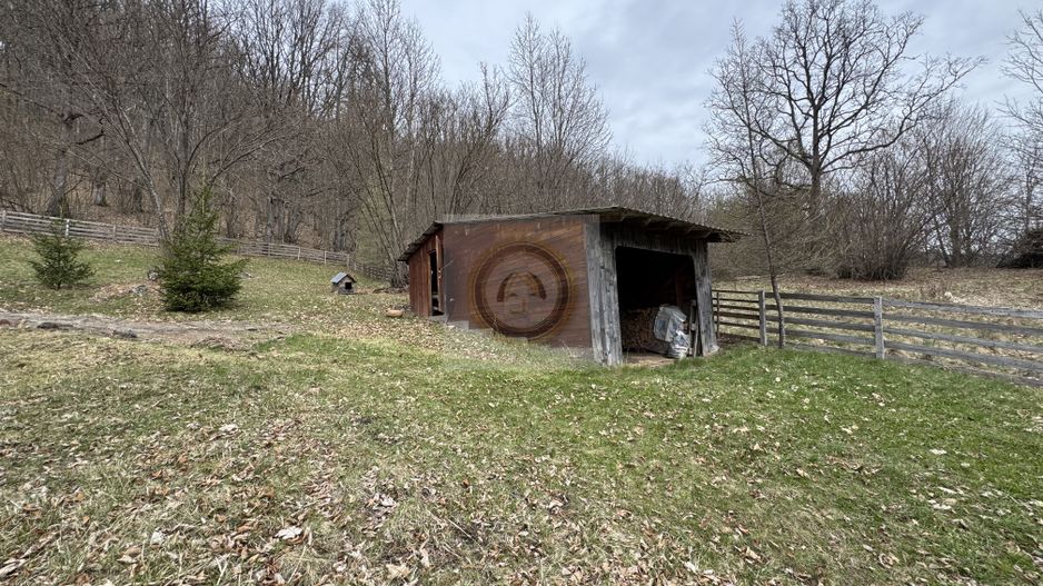 Parcelă spațioasă, casă de vacanță aproape de hanul Asszonybosszantó - Poză 8